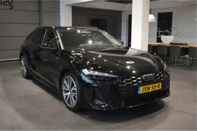 Audi A5 (2024) thumbnail 3