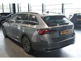 Škoda Octavia (2020) thumbnail 6