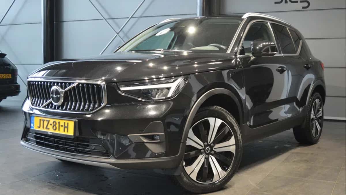 Volvo XC40 (2020) — foto 1