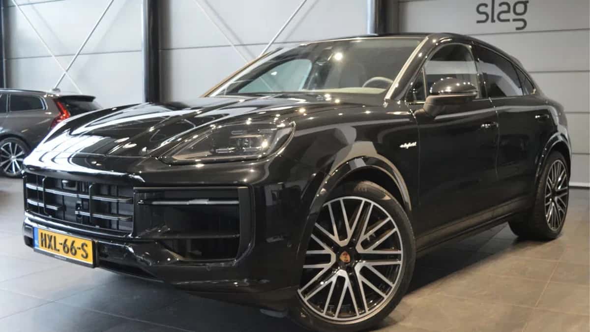 Porsche Cayenne (2025) — foto 1
