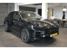 Porsche Cayenne (2025) thumbnail 3