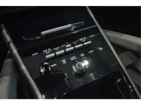 Porsche Cayenne (2025) thumbnail 22