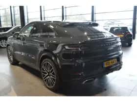 Porsche Cayenne (2025) thumbnail 6