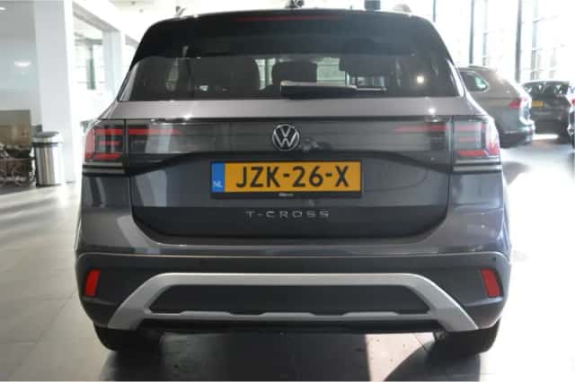 Volkswagen T-Cross (2023) thumbnail 5