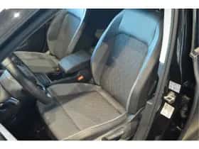 Volkswagen Golf (2024) thumbnail 11