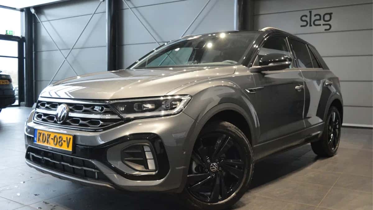 Volkswagen T-Roc (2022) — foto 1