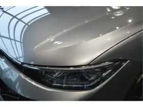 Volkswagen Passat (2023) thumbnail 11