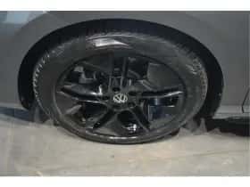 Volkswagen Passat thumbnail 12