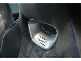 Volkswagen Passat (2023) thumbnail 20