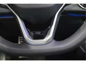 Volkswagen Passat (2023) thumbnail 24