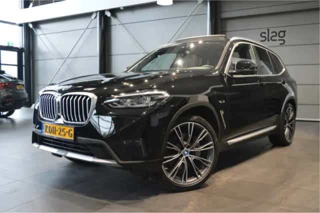 BMW X3 (2021) thumbnail 1
