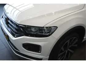 Volkswagen T-Roc (2020) thumbnail 8