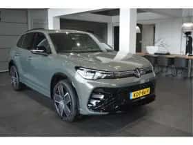 Volkswagen Tiguan (2024) thumbnail 3