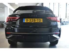 Audi Q3 (2021) thumbnail 5