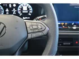 Volkswagen Tiguan (2024) thumbnail 20