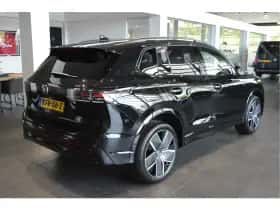 Volkswagen Tiguan (2024) thumbnail 4