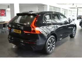 Volvo XC60 (2022) thumbnail 4