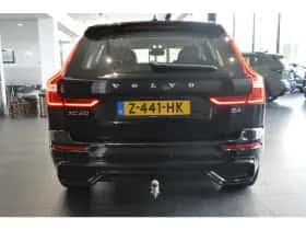 Volvo XC60 (2022) thumbnail 5