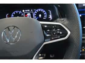Volkswagen T-Roc (2022) thumbnail 18