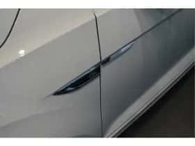Volkswagen T-Roc (2022) thumbnail 9