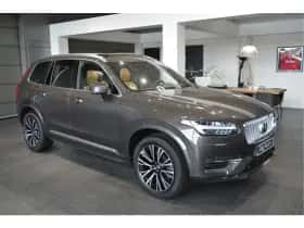 Volvo XC90 (2024) thumbnail 3