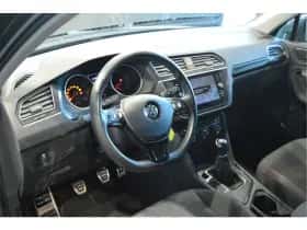 Volkswagen Tiguan (2017) thumbnail 15