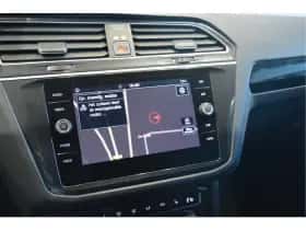 Volkswagen Tiguan (2017) thumbnail 20
