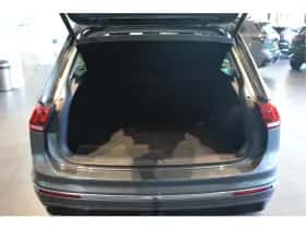 Volkswagen Tiguan (2017) thumbnail 7