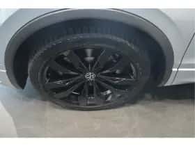 Volkswagen Tiguan (2021) thumbnail 13