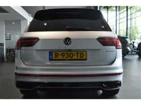 Volkswagen Tiguan (2021) thumbnail 5