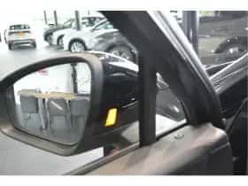 Volkswagen Tiguan (2020) thumbnail 16