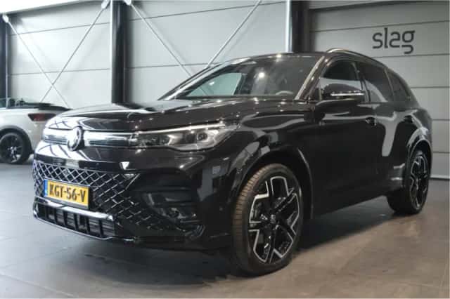 Volkswagen Tiguan (2020) thumbnail 2