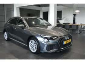 Audi A3 (2021) thumbnail 3