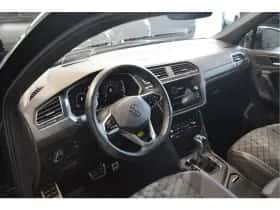 Volkswagen Tiguan (2023) thumbnail 16