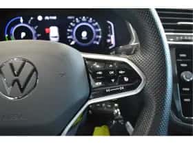 Volkswagen Tiguan (2023) thumbnail 21