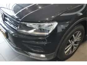 Volkswagen Tiguan (2016) thumbnail 10