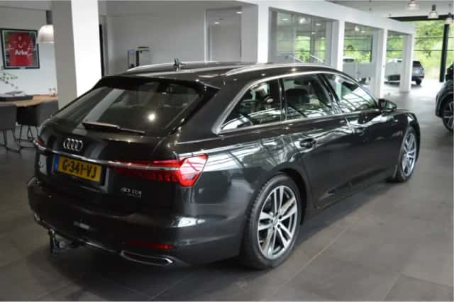 Audi A6 (2019) thumbnail 4