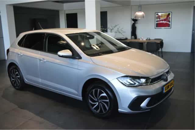 Volkswagen Polo (2024) thumbnail 3