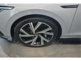 Volkswagen Golf (2021) thumbnail 11
