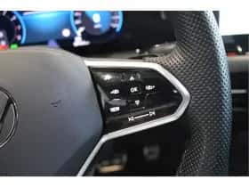 Volkswagen Golf (2021) thumbnail 20