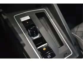 Volkswagen Golf (2021) thumbnail 23