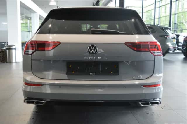 Volkswagen Golf (2021) thumbnail 5