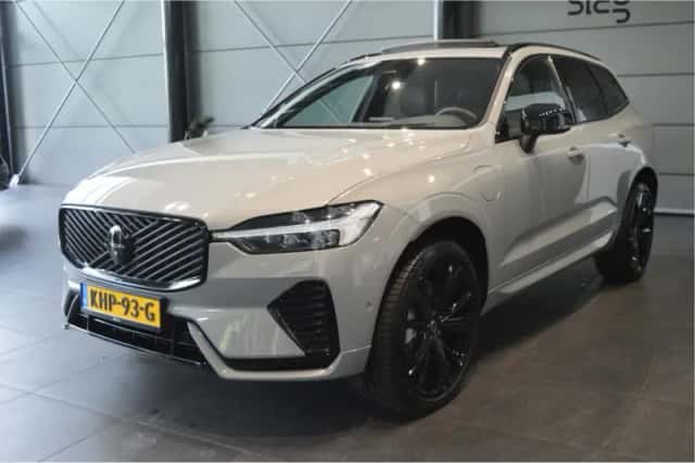 Volvo XC60 (2025) thumbnail 2