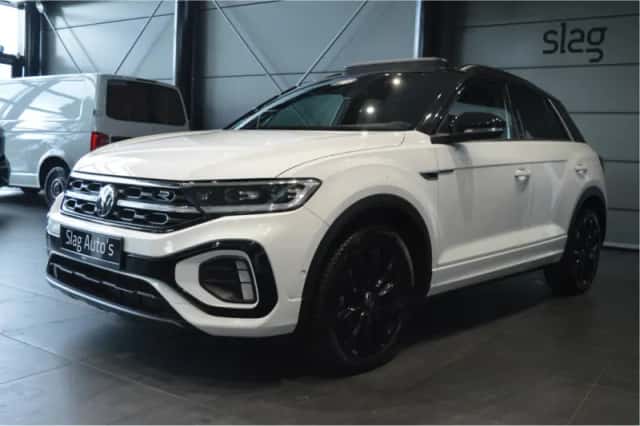 Volkswagen T-Roc (2022) thumbnail 2