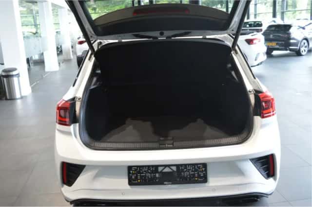 Volkswagen T-Roc (2022) thumbnail 6
