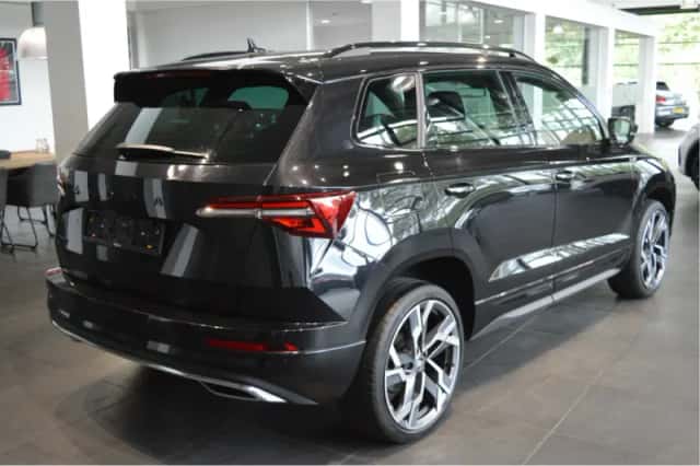 Škoda Karoq (2022) thumbnail 4