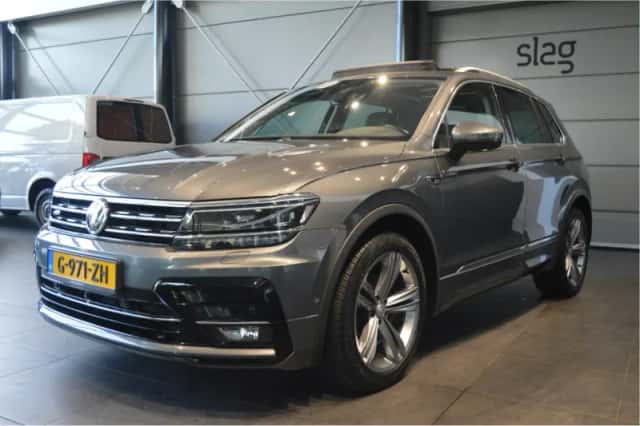 Volkswagen Tiguan (2018) thumbnail 2