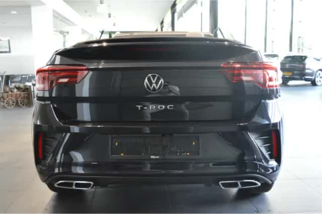 Volkswagen T-Roc (2022) thumbnail 5
