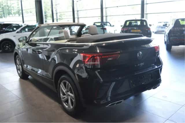 Volkswagen T-Roc (2022) thumbnail 6