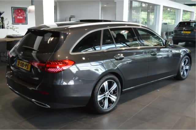 Mercedes-Benz C-Klasse (2021) thumbnail 4